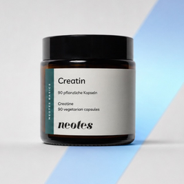 Creatin Kapseln von neotes als Packshot mit Tiegel und blauem Lichtakzent