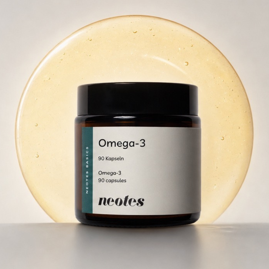 Omega-3 Kapseln von neotes in einer Glasflasche als Packshot mit Lichtkreis