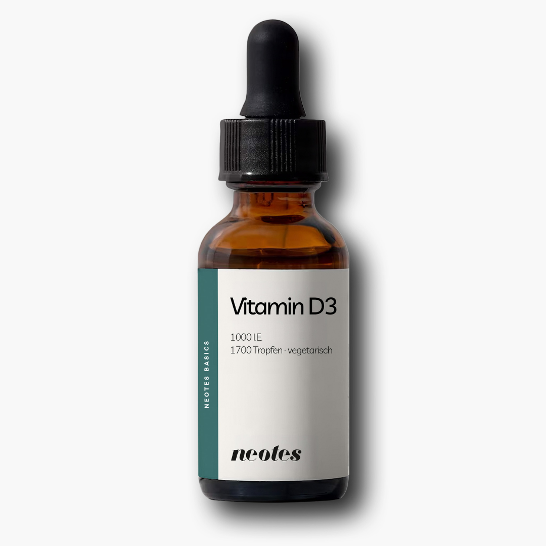 Vitamin D3 Öl von neotes in Braunglasflasche mit Tropfpipette auf hellem Hintergrund